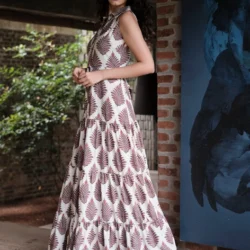 Style01-02_f3eb461d-cddf-42f0-a07e-1d35a7742ab2_472x.progressive Sleeveless Collared Belted Maxi Dress