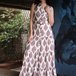 Style01-03_63270f1a-ad06-4adc-8547-a84d1aaa37f4_575x.progressive Sleeveless Collared Belted Maxi Dress