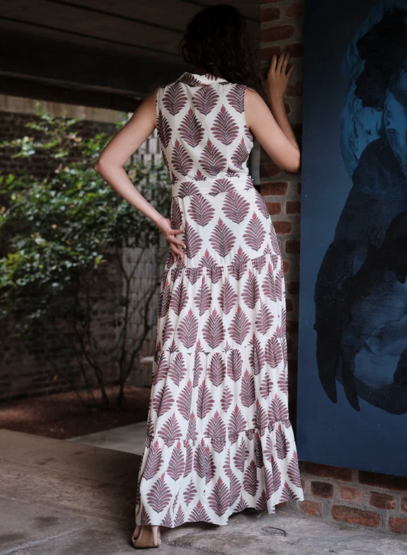 Style01-07_64b157a8-a63f-41ba-82f7-b39a97ad1c87_575x.progressive Sleeveless Collared Belted Maxi Dress