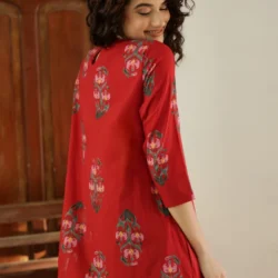 Round Neck Printed Half Sleeve Red Kurtha